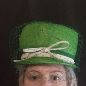 Vintage 50s Lime Green Pillbox Hat